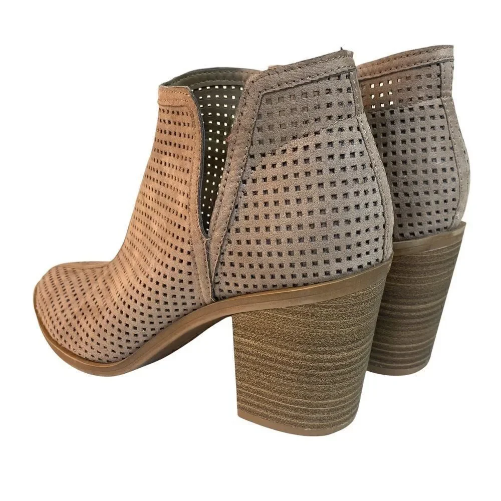 DOLCE VITA JANIE Perforated Beige Bootie